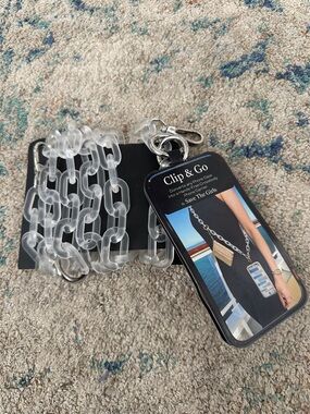 New Save the Girls Clip & Go Ice Chain-White